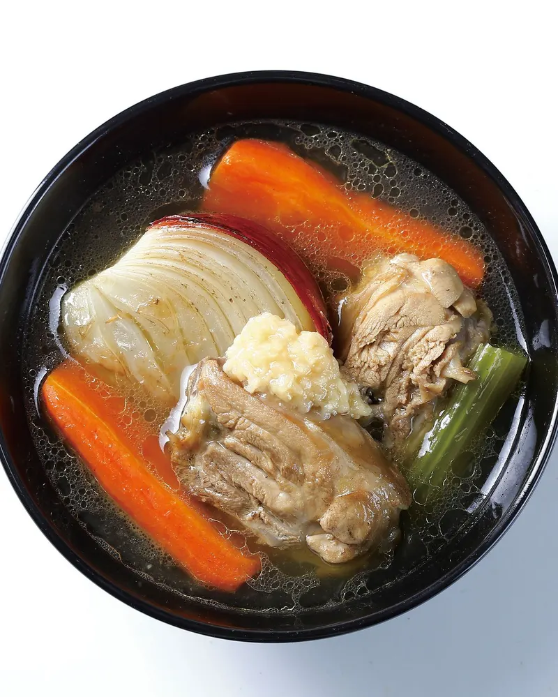 鹽麴雞肉蔬菜湯