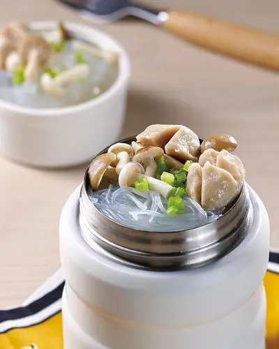 丸子粉絲菇菇湯