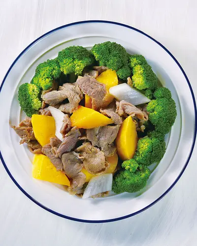 蔬果拌牛肉片