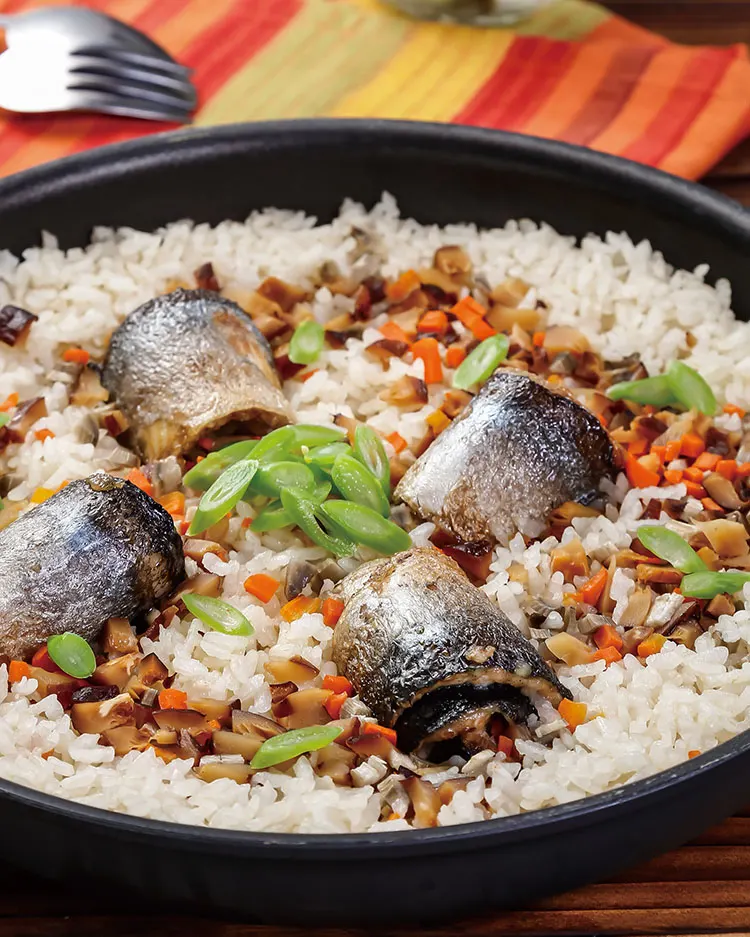 秋刀魚燉飯