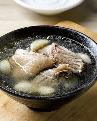 蒜頭雞湯(2)