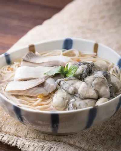 鮮蚵虱目魚米豆簽羹