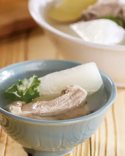 蘿蔔排骨湯(6)
