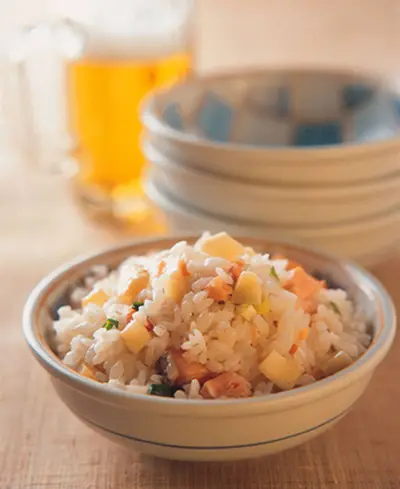 薑丁鮭魚飯
