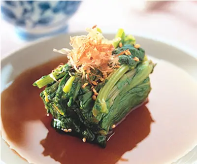 涼拌春菊
