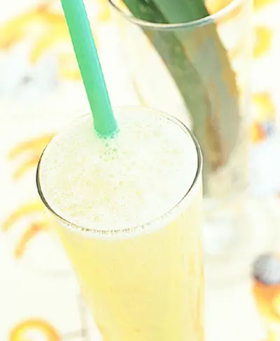 蘆薈小麥苜蓿芽汁