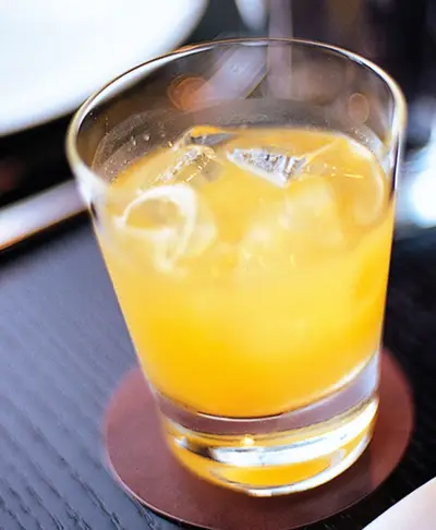 Bombay-Shapphire-Sour