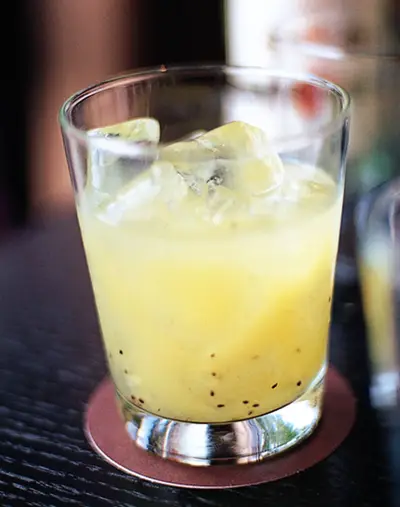 Kiwi-Caipirinha