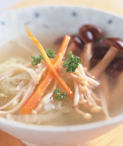 菌菇蔬菜湯