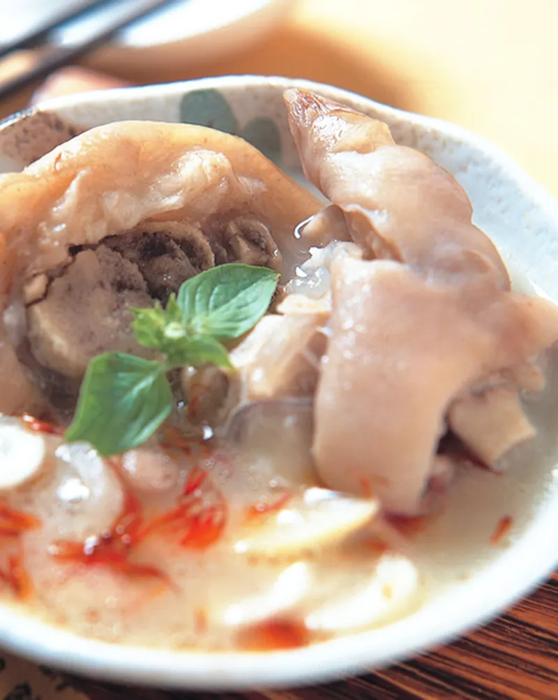 通草豬腳花生湯