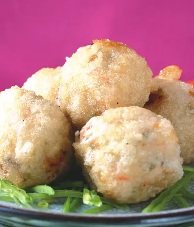 酥炸豆渣丸子