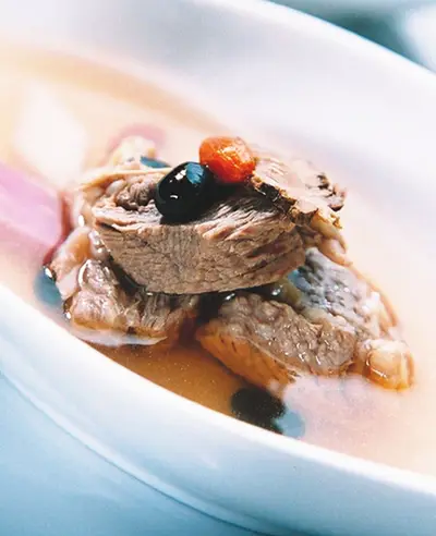 清燉黑豆牛腩湯