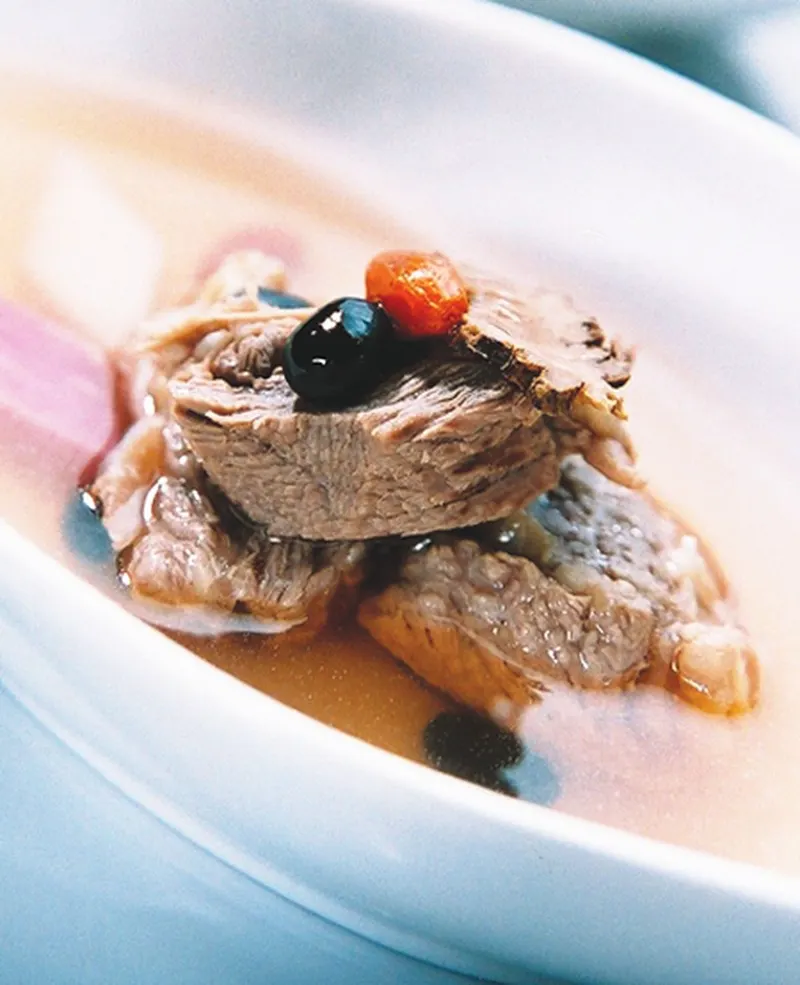 清燉黑豆牛腩湯