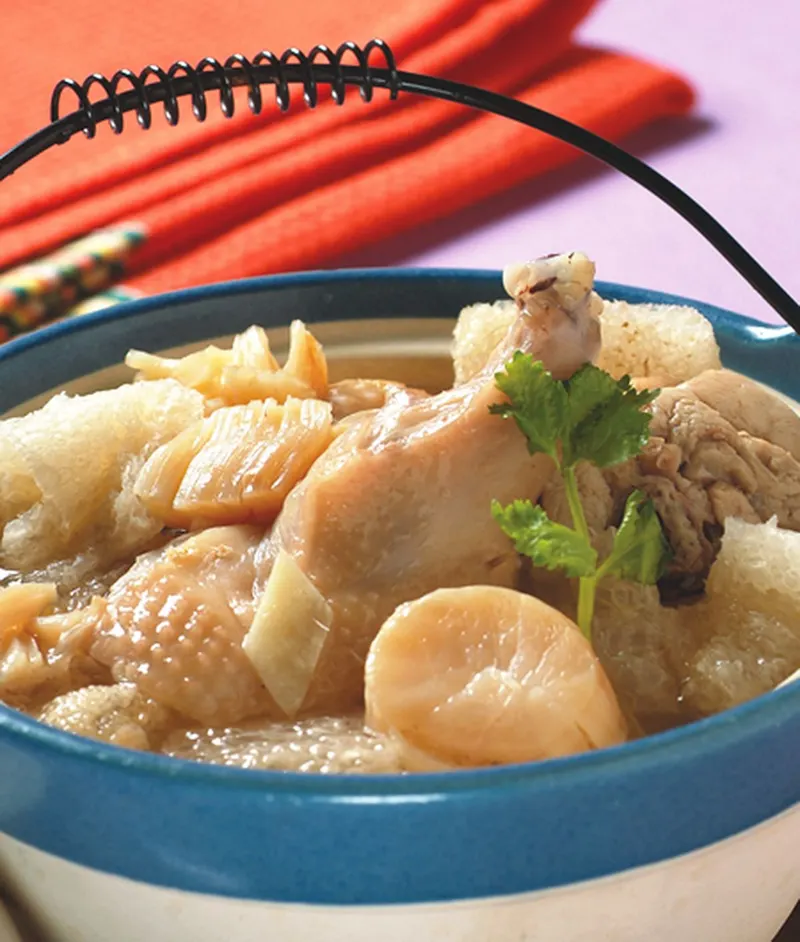 干貝竹笙雞湯