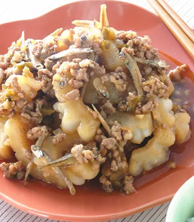 瓜仔肉燥燜苦瓜