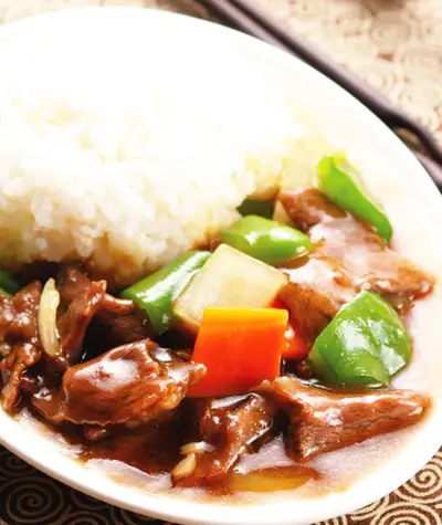 蠔油牛肉燴飯(1)