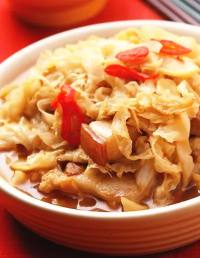五花肉滷高麗菜乾
