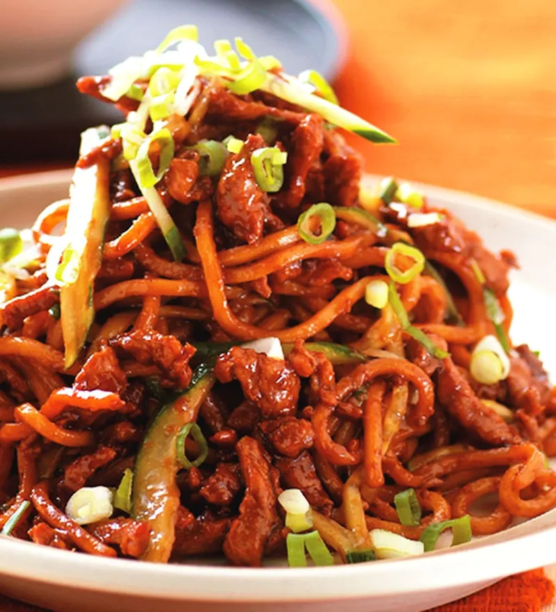 京醬肉絲拌麵