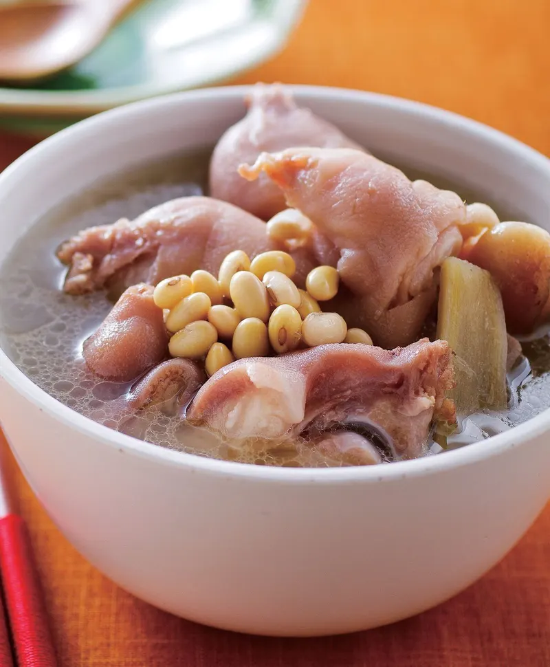 黃豆燉豬蹄