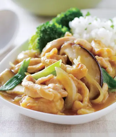 嫩雞咖哩燴飯