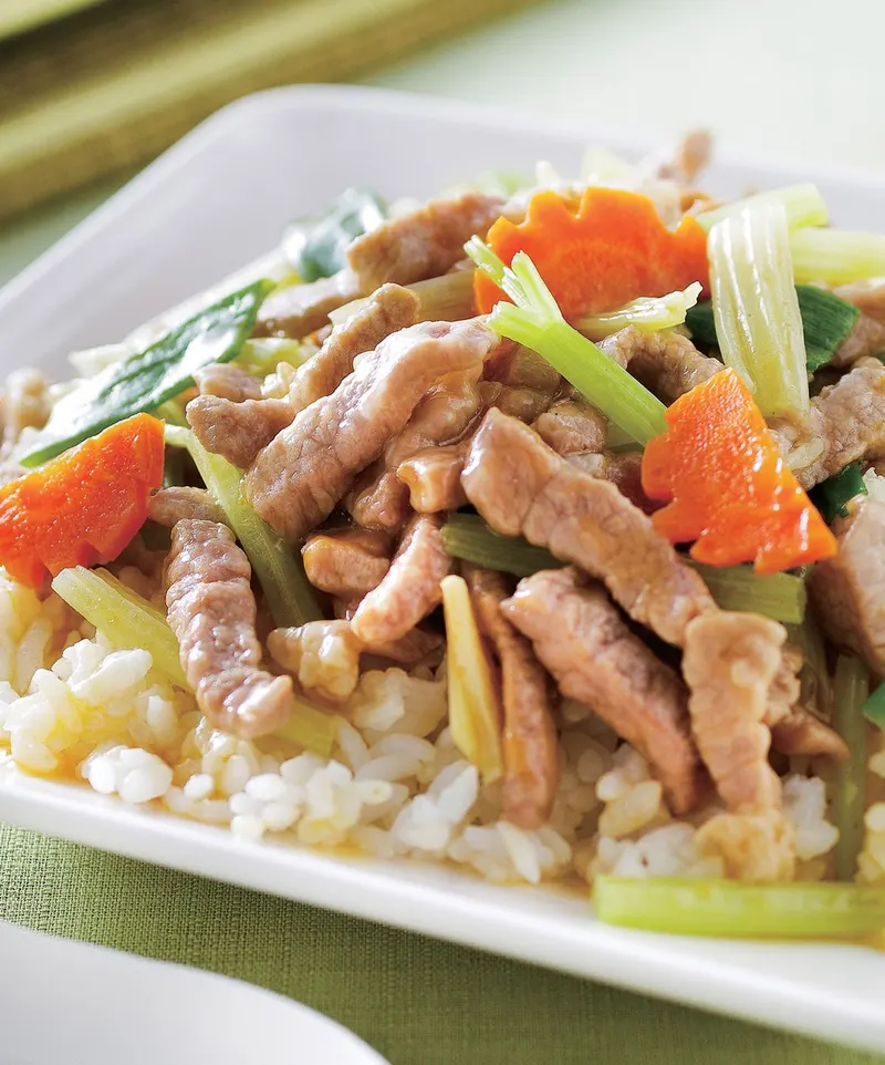 蔬菜肉絲燴飯