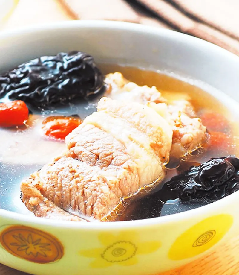 枸杞燉排骨湯