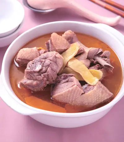 蔘茸薑母鴨湯