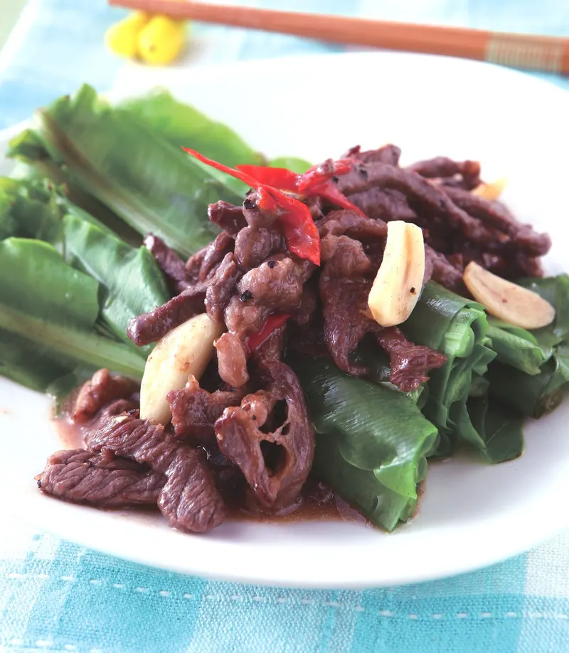 牛肉炒山蘇