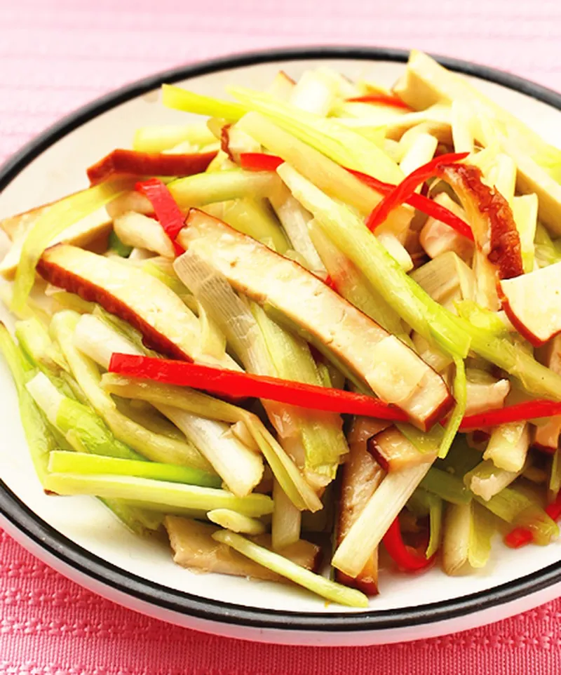 韭黃豆干