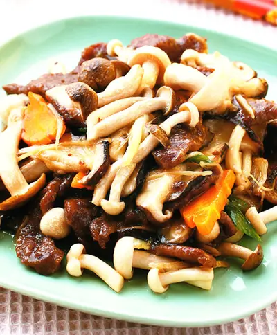 菌菇炒牛肉
