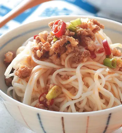 魚香肉燥麵