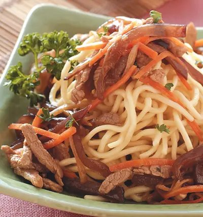 醬爆木須肉絲麵