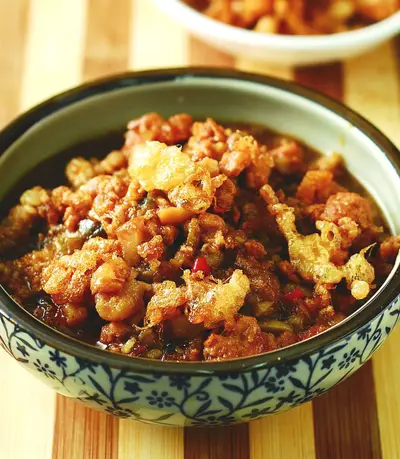 蛋酥滷肉燥