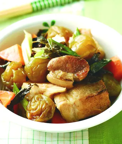 茶梅滷肉塊