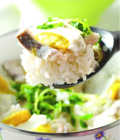 鯛魚鹹蛋菜飯