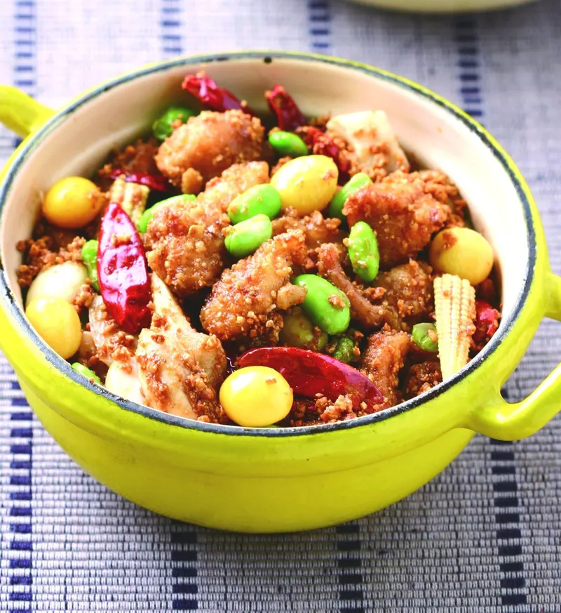 豆酥香辣煲