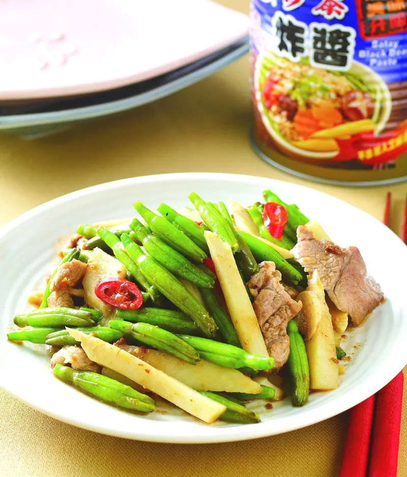 綠金針炒肉片