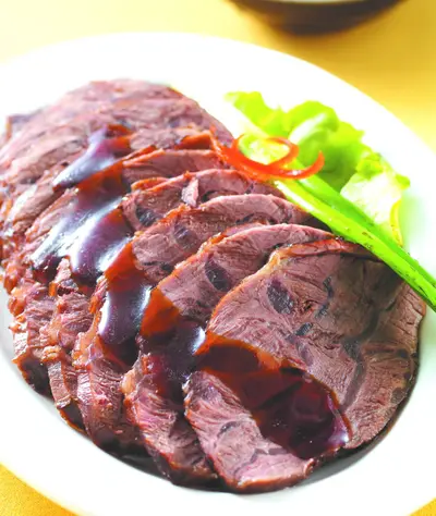 蔥味滷牛腱