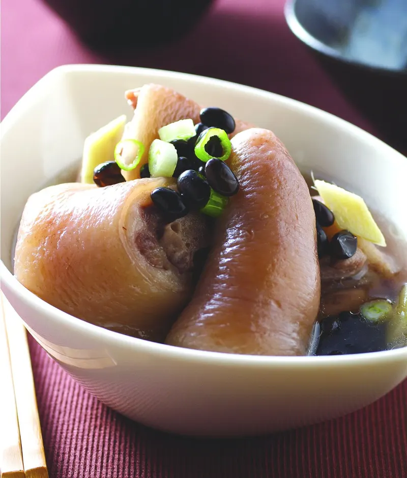 黑豆燉豬尾