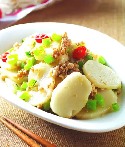 蘿蔔葉炒年糕