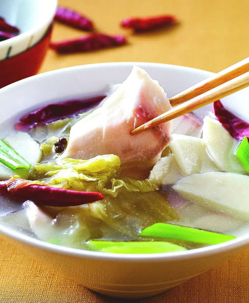 酸菜魚片湯