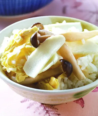 腐皮筍香飯