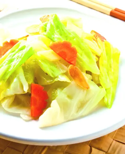 杏仁薑片高麗菜